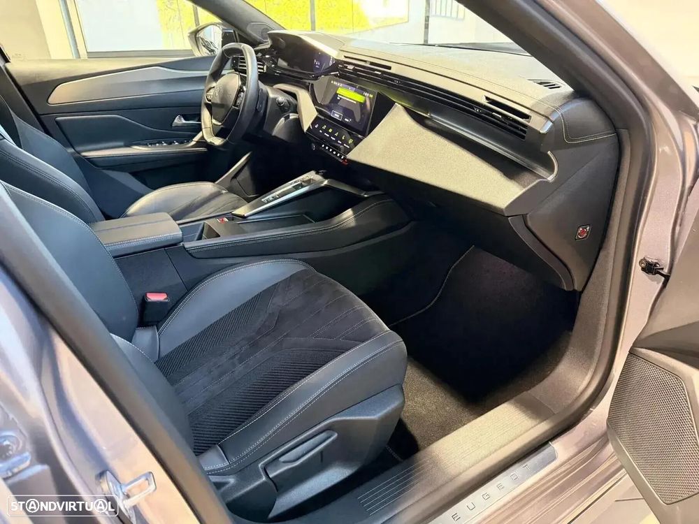 Peugeot 308 SW 1.5 BlueHDi GT Pack EAT8 — fotografia 26