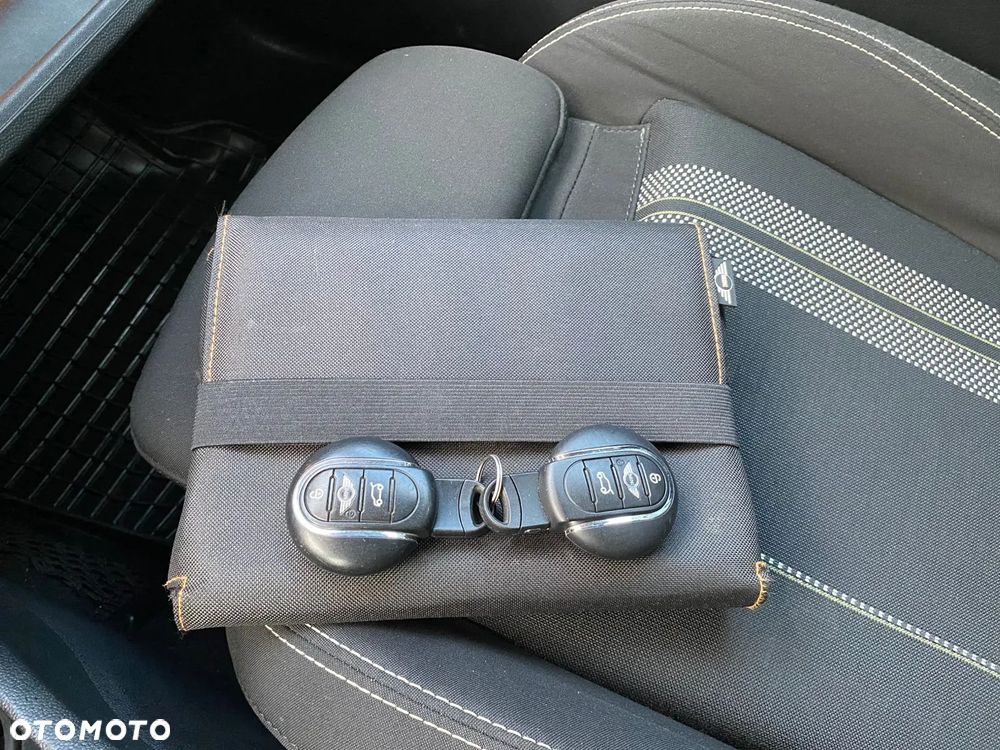 MINI Clubman Cooper S - 9