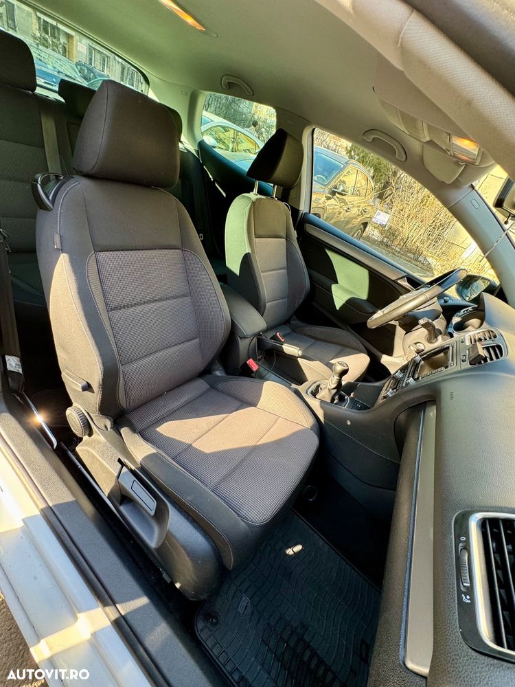 Volkswagen Golf 2.0 TDI Trendline - 8