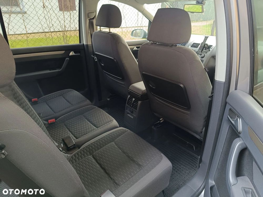 Volkswagen Touran 2.0 EcoFuel Trendline - 5