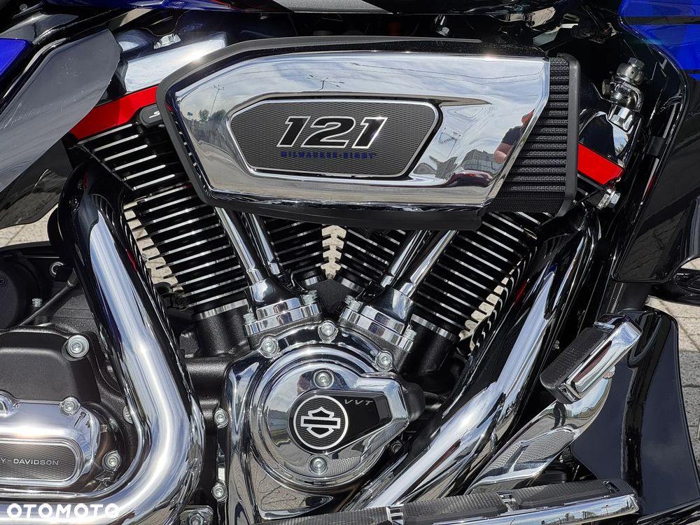 Harley-Davidson Touring Road Glide - 9