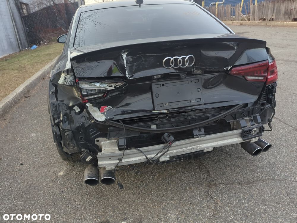 Audi S4 Limousine - 16