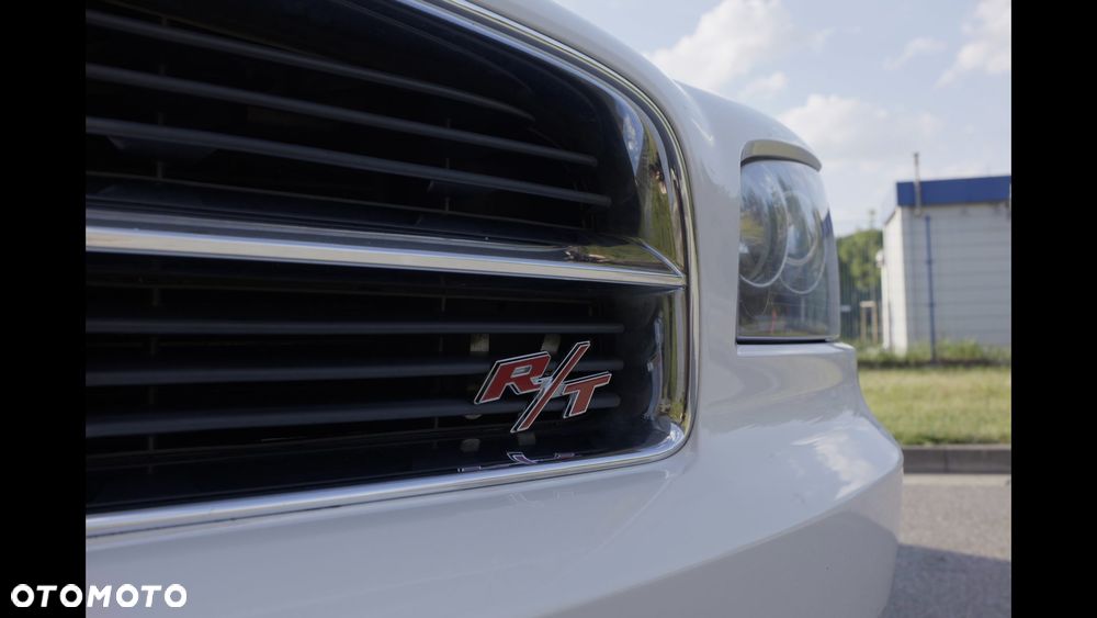 Dodge Charger - 5