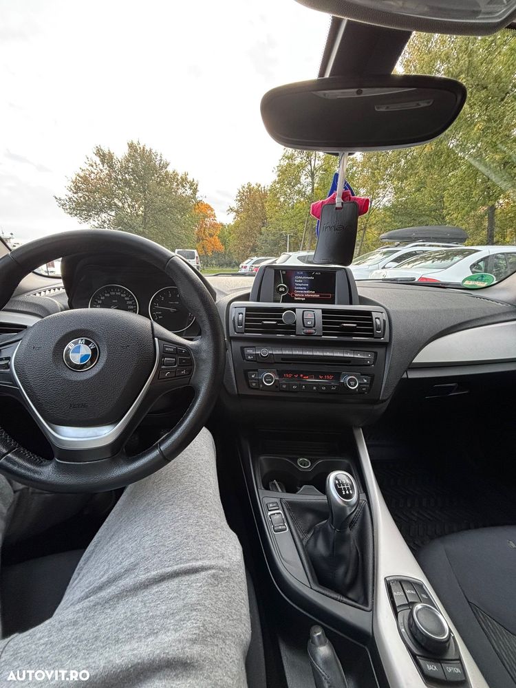 BMW Seria 1 - 24
