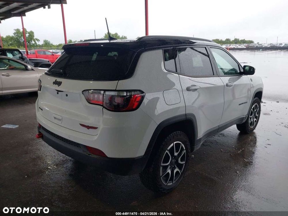 Jeep Compass - 7