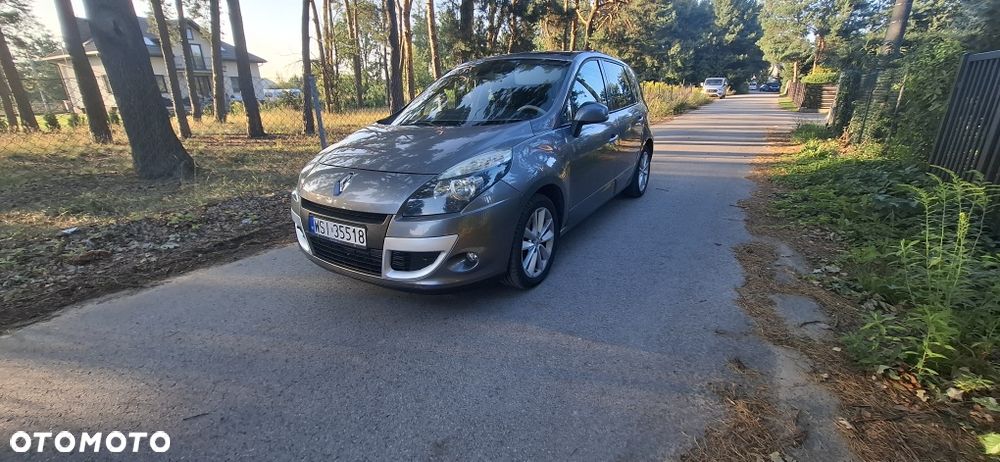 Renault Scenic - 1