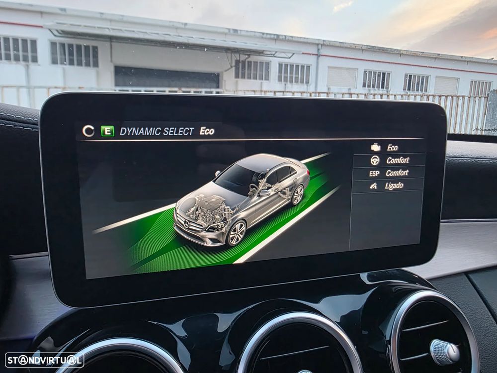 Mercedes-Benz C 300 de AMG Line - 33