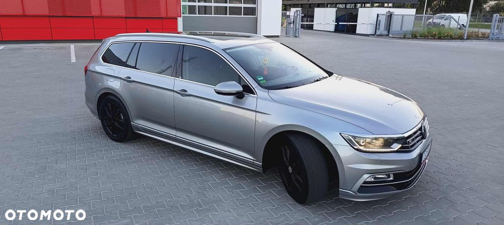 Volkswagen Passat - 2