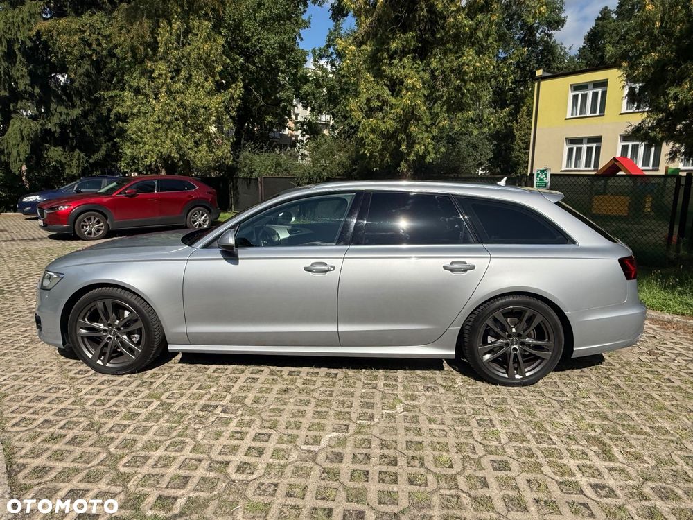 Audi A6 Avant - 16