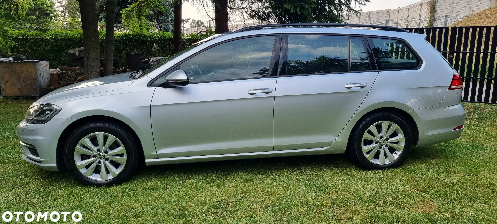 Volkswagen Golf - 4