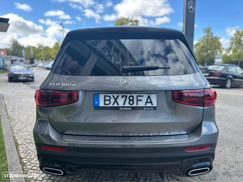 Mercedes-Benz GLB 180 d AMG Line - 10