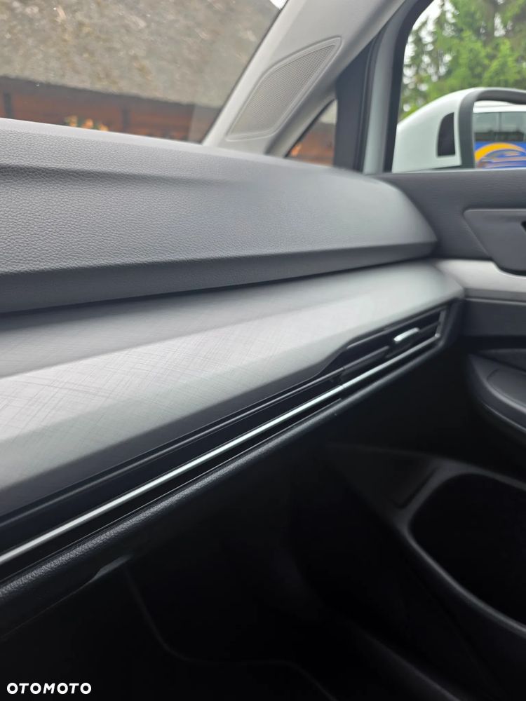 Volkswagen Golf 2.0 TDI Life - 28