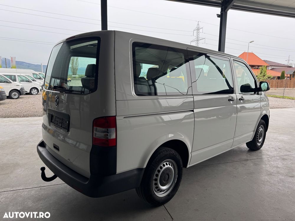 Volkswagen Transporter - 3