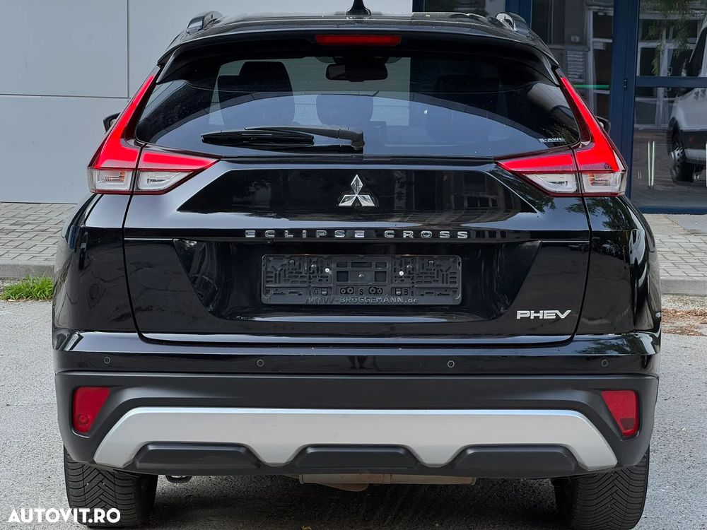 Mitsubishi Eclipse-Cross 4WD Plus Select - 5