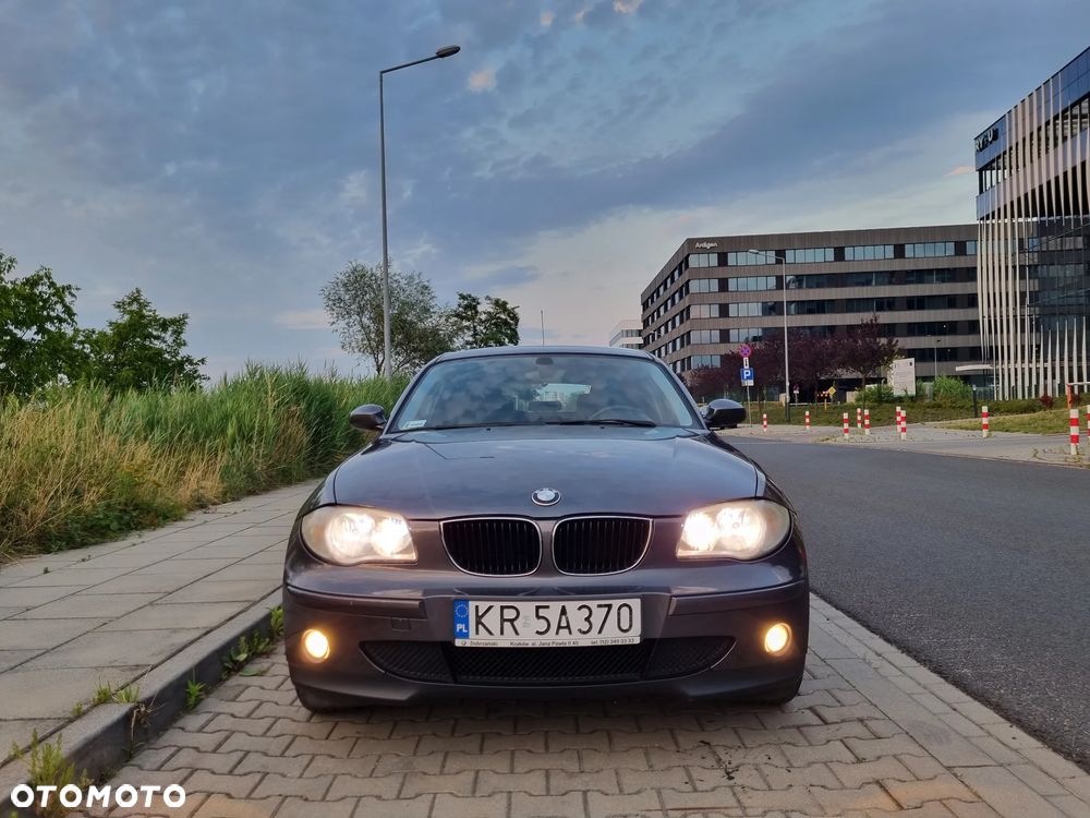 BMW Seria 1 116i - 1