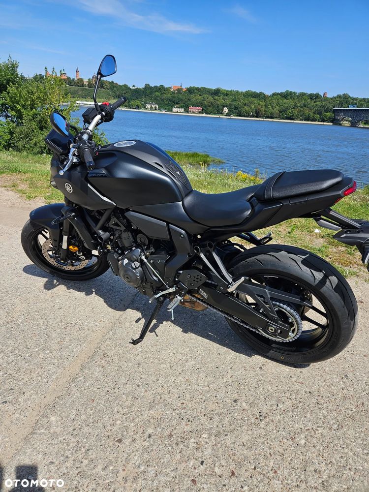 Yamaha MT - 8