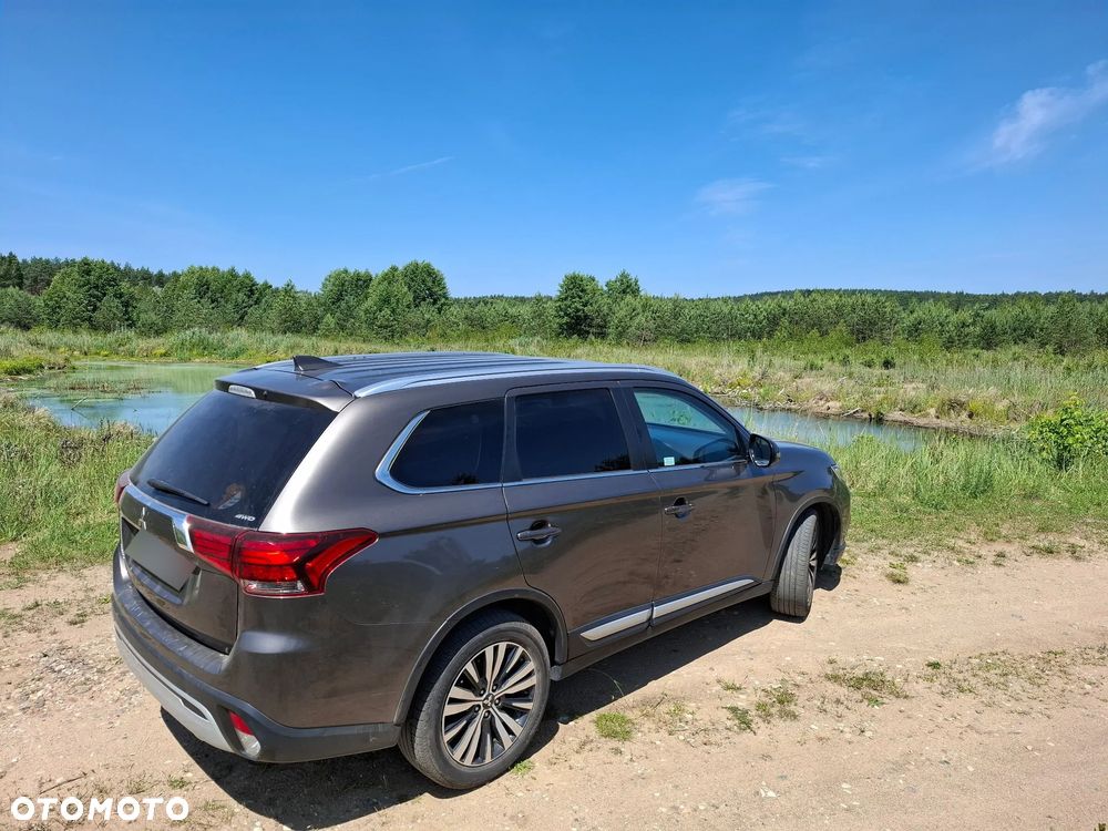 Mitsubishi Outlander 2.0 Intense + SDA 4WD CVT - 20