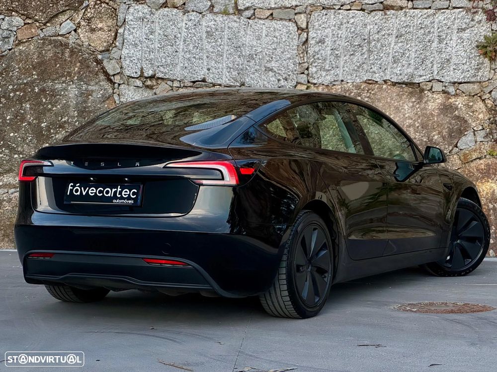 Tesla Model 3 Standard Range Plus RWD - 3