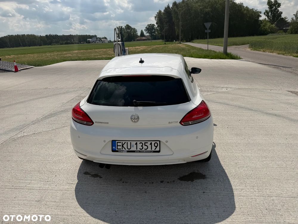 Volkswagen Scirocco 2.0 TDI DSG - 5