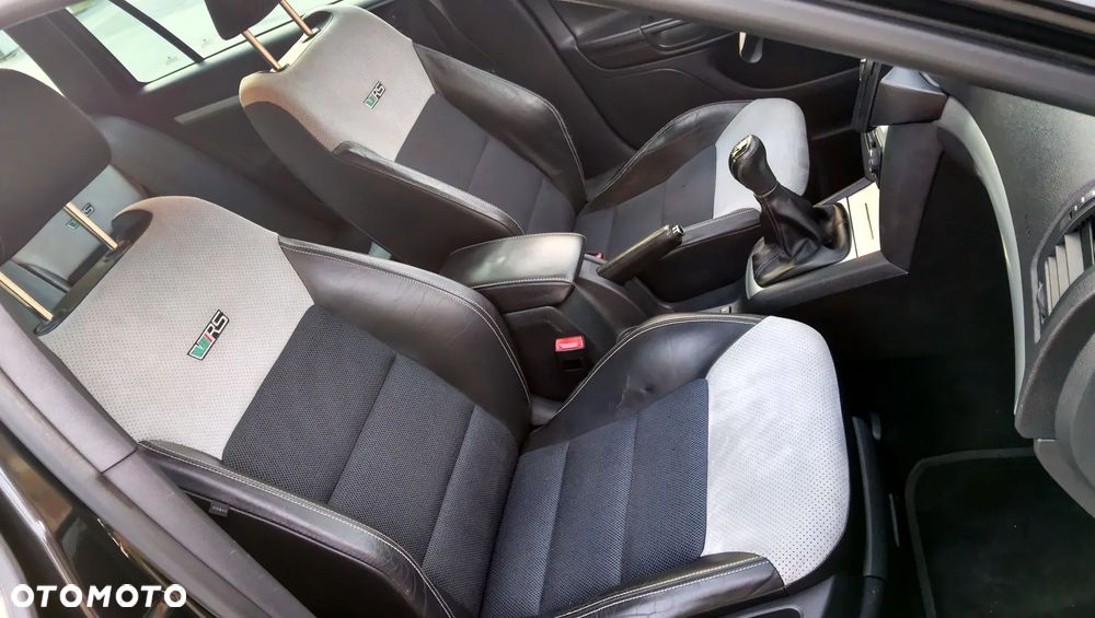 Skoda Octavia 2.0 TDI RS - 12