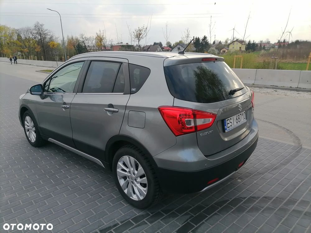 Suzuki S-Cross - 2