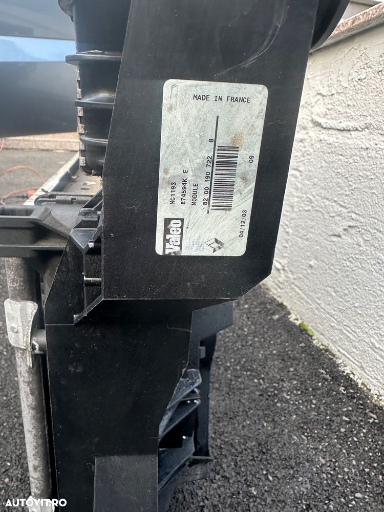 Trager Renault Master 2,5 din 2008 - 4