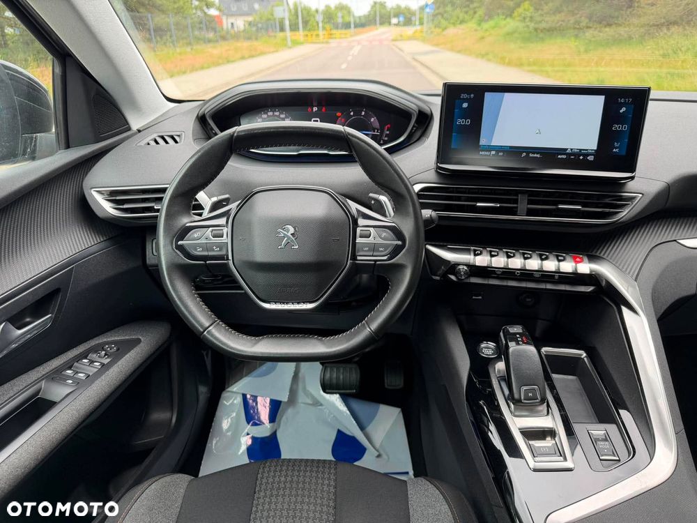Peugeot 3008 1.5 BlueHDi Allure S&S EAT8 - 8