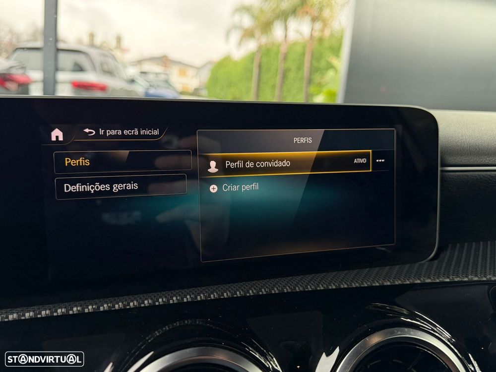 Mercedes-Benz A 200 Limousine d Style Plus Aut. - 49