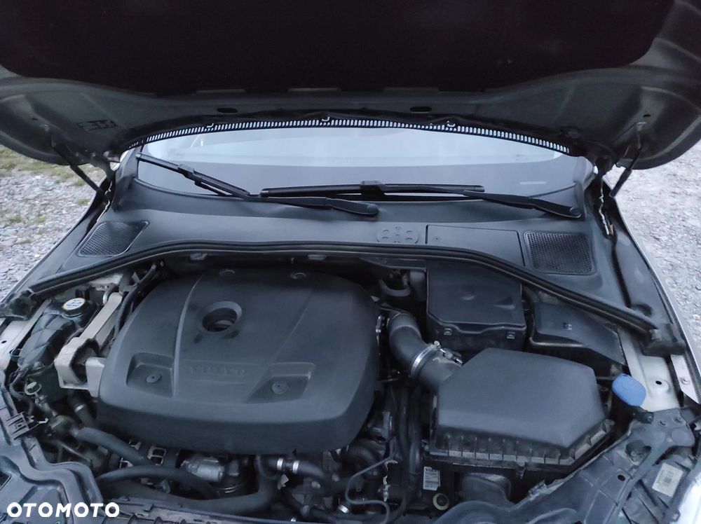 Volvo V60 T5 Drive-E Momentum - 6