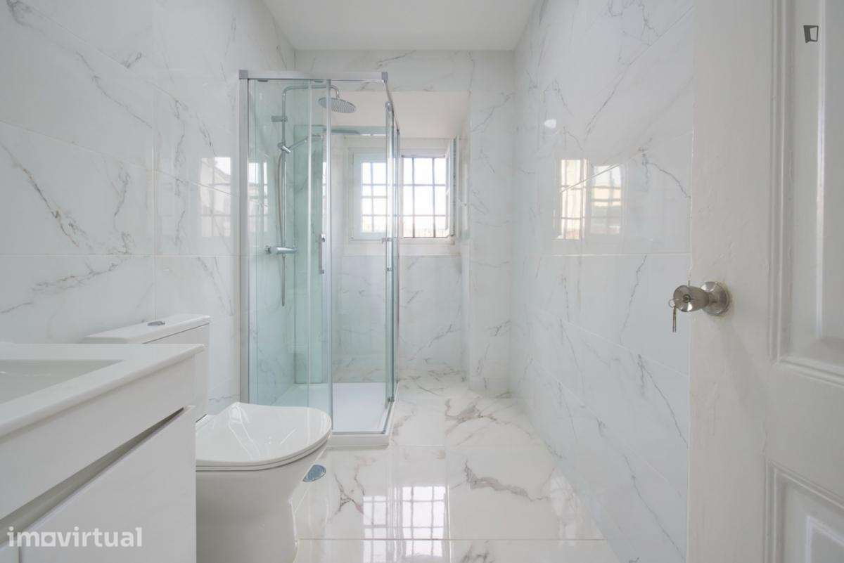 Quarto - localizado em Chiado Lisbon - Grande imagem: 3/32