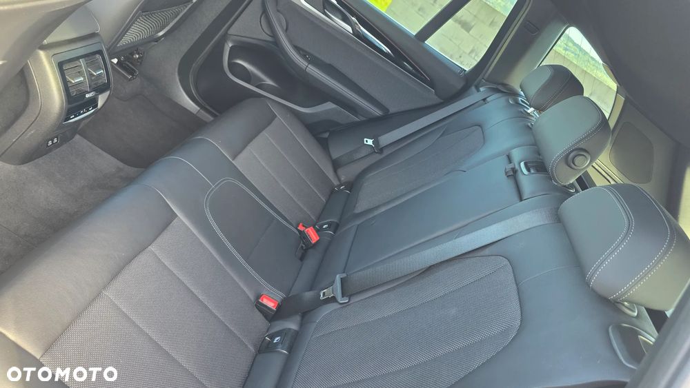 BMW X3 xDrive20d xLine - 36