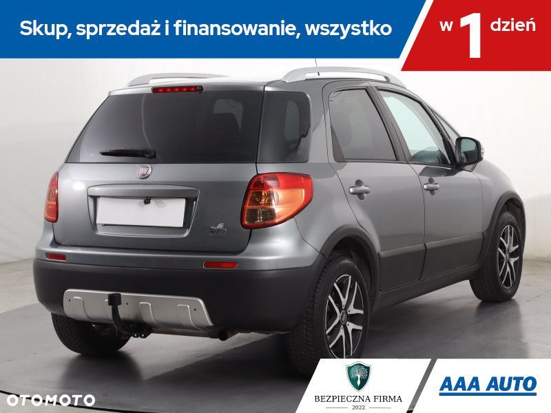 Fiat Sedici - 7