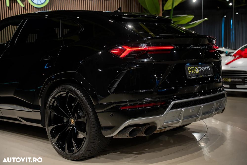 Lamborghini Urus - 22