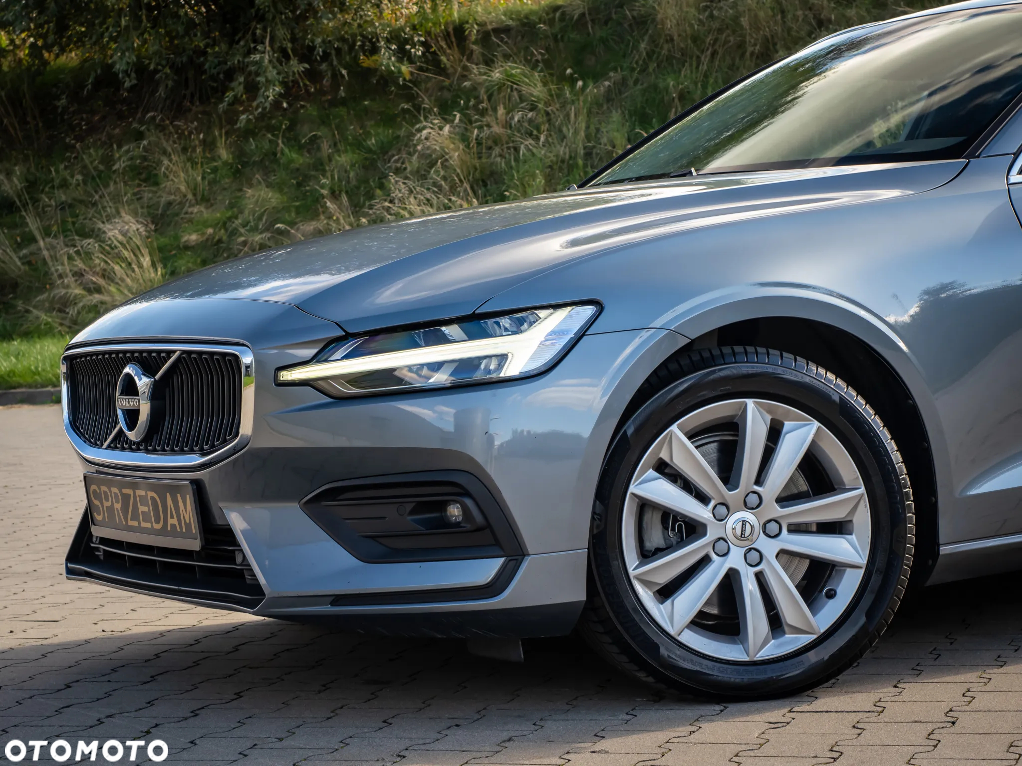 Volvo V60 B4 D Ultimate Bright - 9