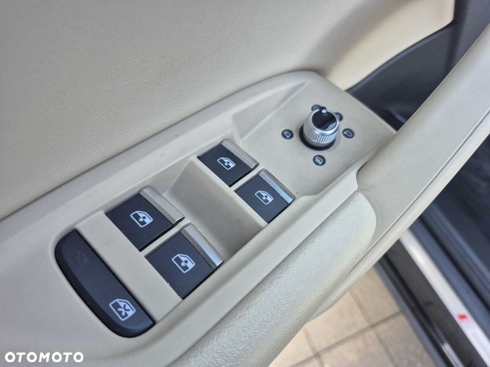 Audi Q5 Sportback 40 TDI mHEV Quattro S Line S tronic - 16