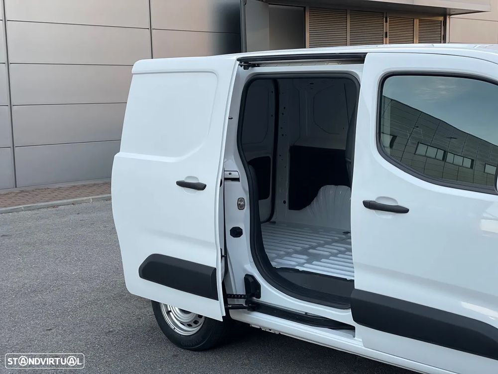 Opel Combo 1.5 CDTi 100HP 3L - 10