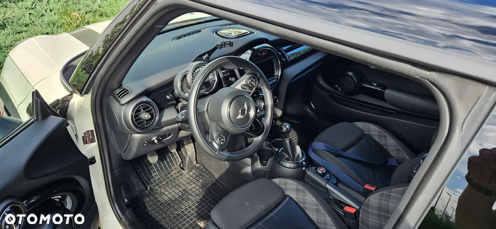 MINI Cooper Classic Trim - 11