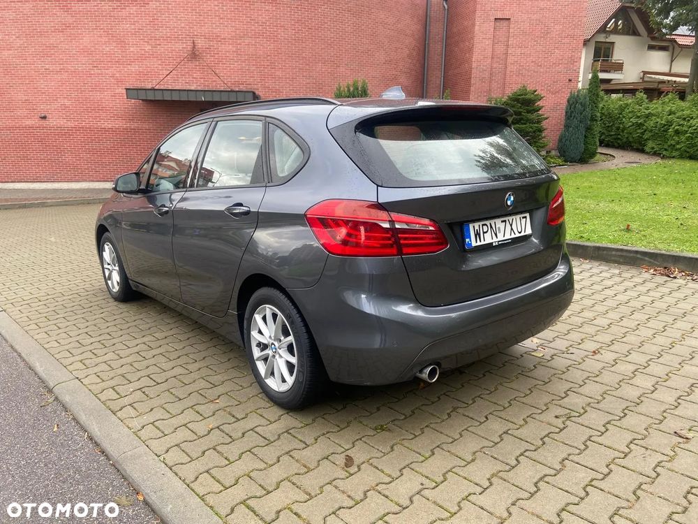 BMW Seria 2 218i - 7