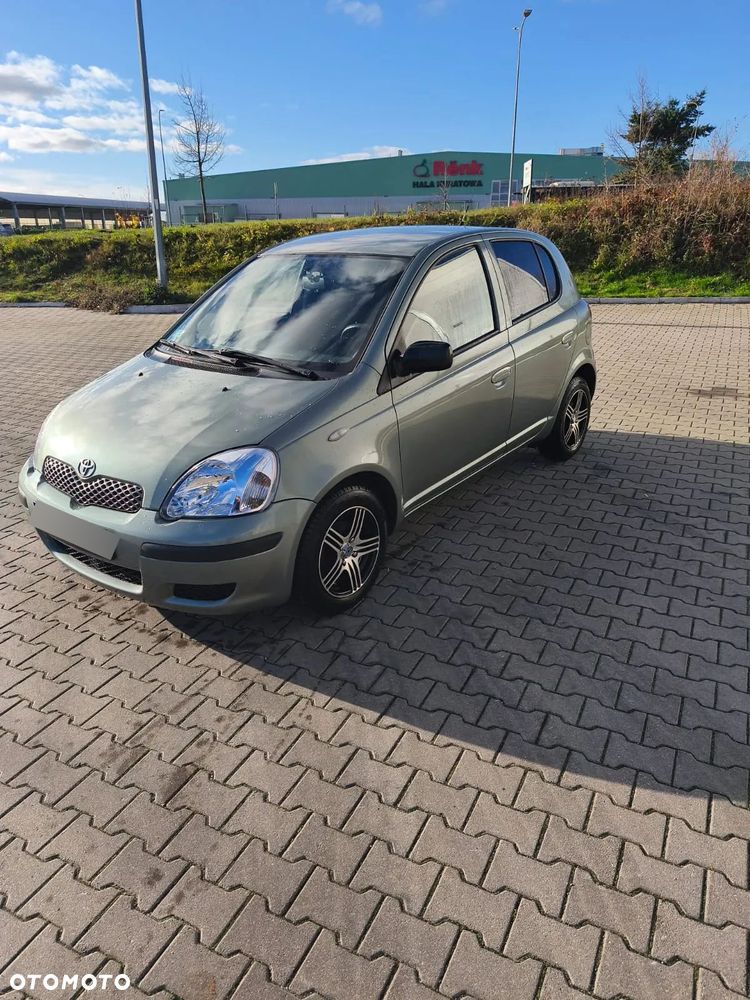 Toyota Yaris - 3