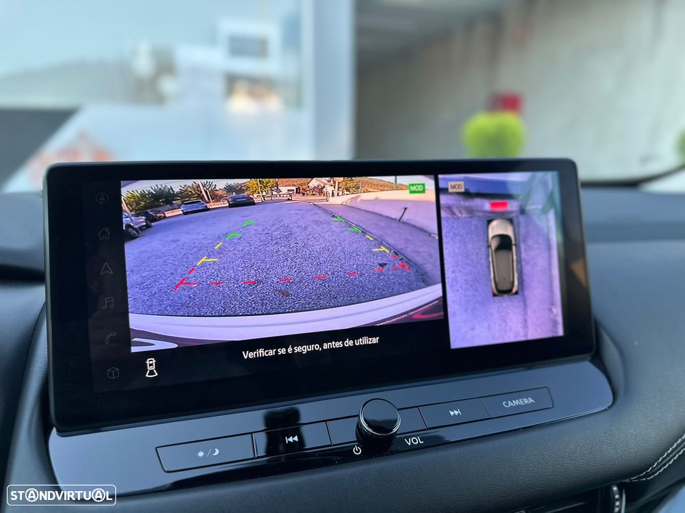 Nissan Qashqai 1.3 DIG-T N-Connecta Xtronic - 35