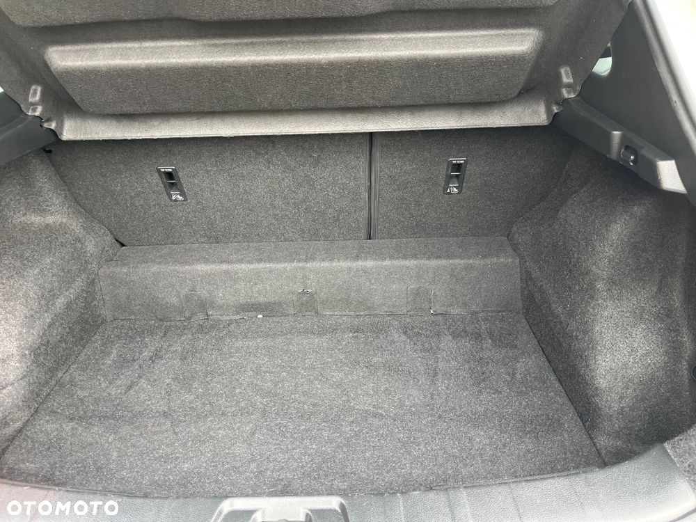 Nissan Qashqai 1.2 DIG-T Visia - 19