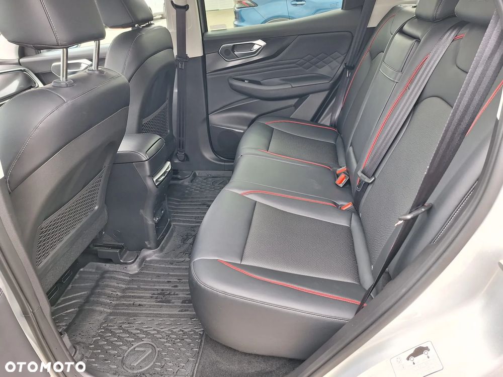 BAIC 7 1.5T Luxury DCT - 8