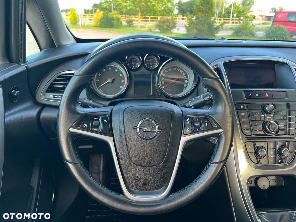 Opel Astra 1.6 NAVI - 16