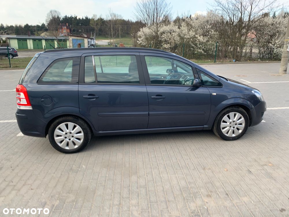 Opel Zafira 1.8 Innovation 110 Jahre - 4