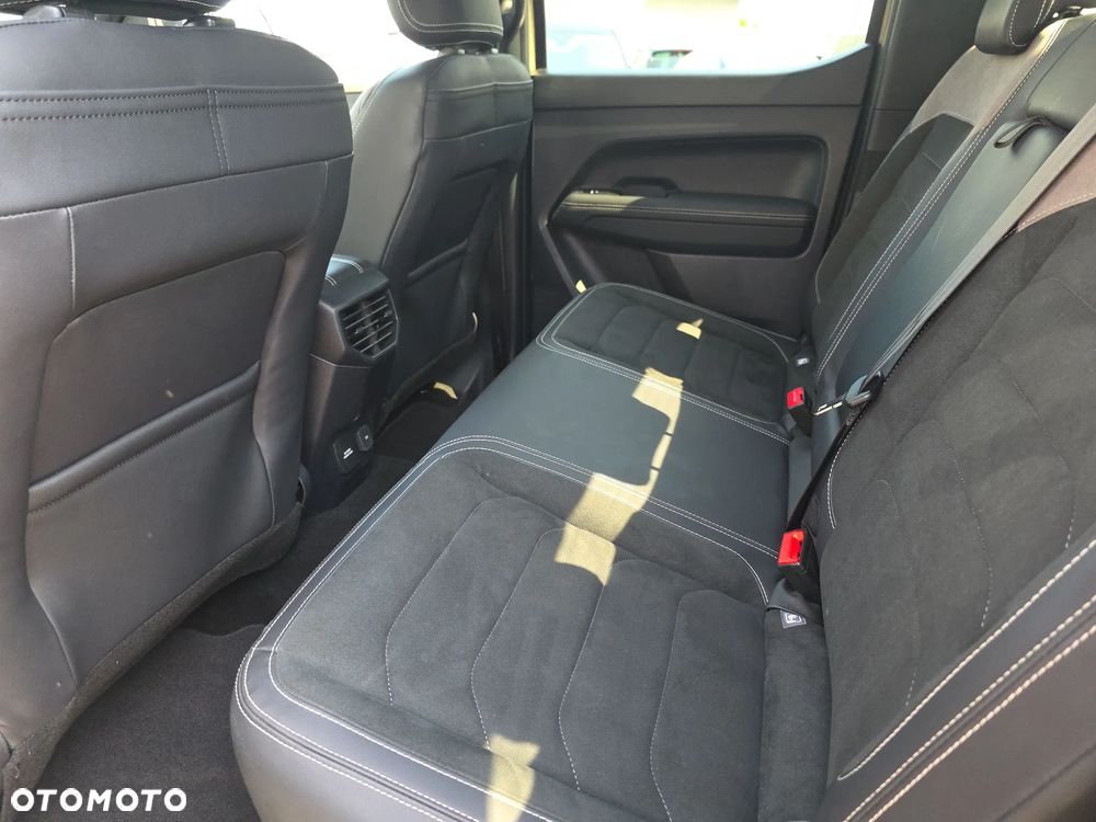 Volkswagen Amarok 3.0 V6 TDi 4MOTION Style - 12