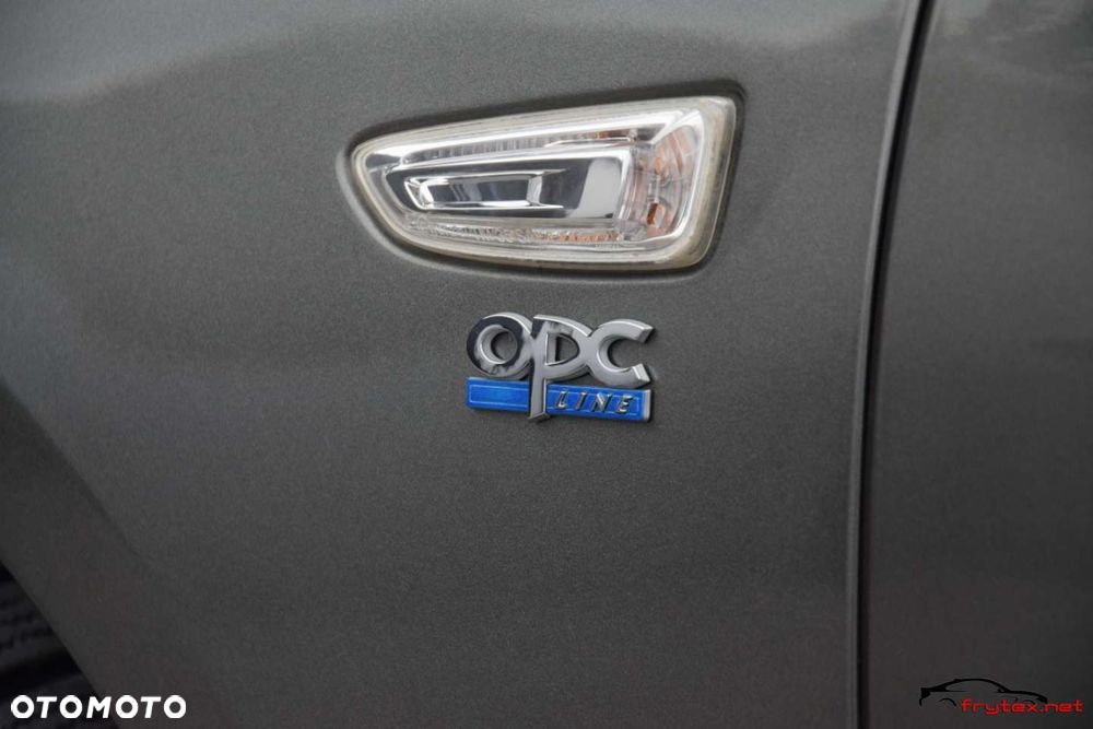 Opel Insignia - 8