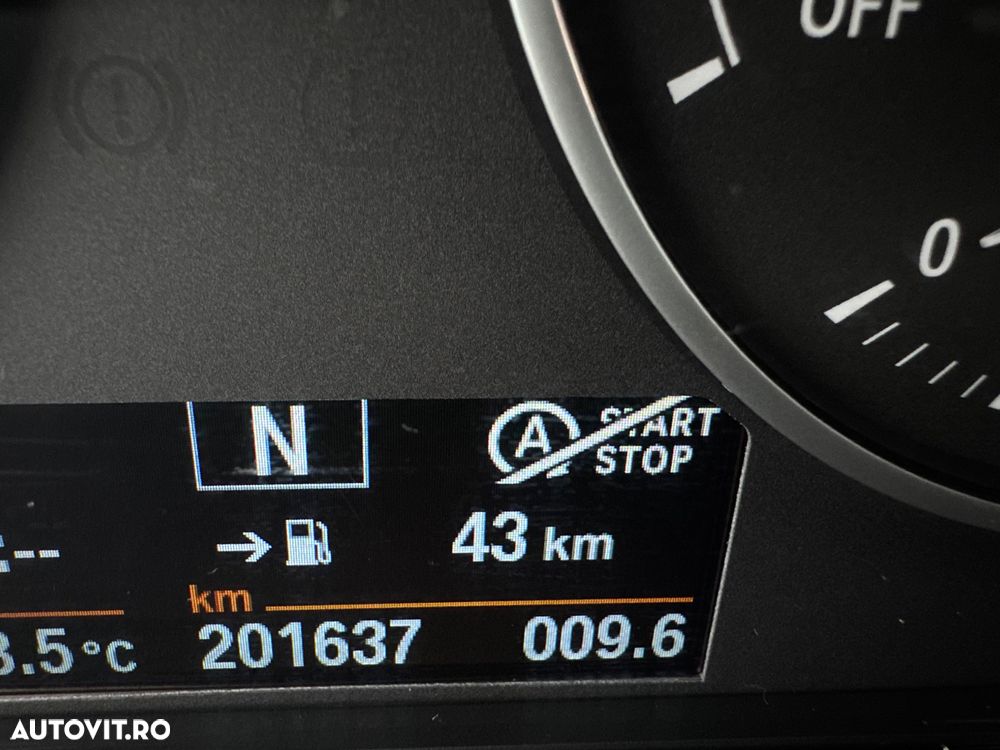 BMW X1 xDrive18d - 18