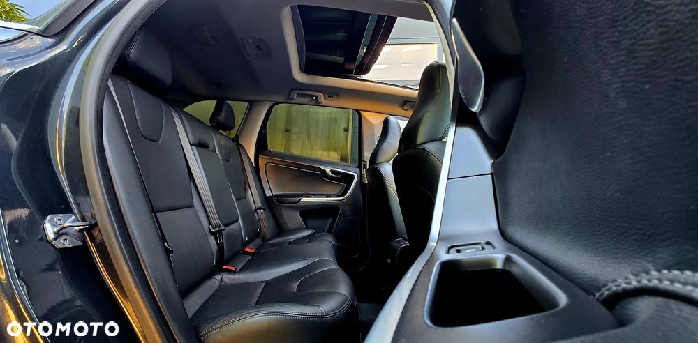 Volvo XC 60 D4 Summum - 22