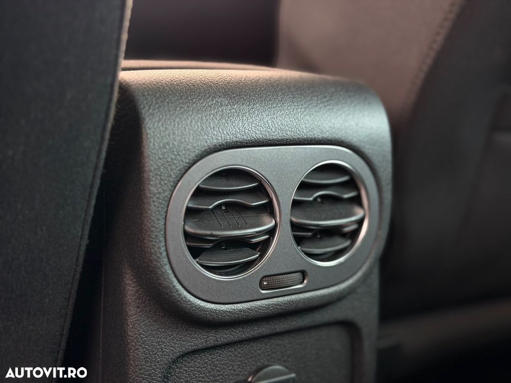 Volkswagen Tiguan 1.4 TSI BlueMotion Technology Exclusive - 32