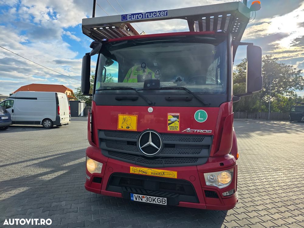 Mercedes-Benz Actros - 15